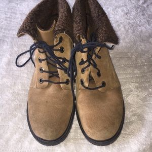 STADIUM-LEATHER COGNAC GRUNGE HIKING BOOTIES 6.5